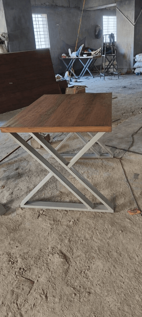 Workstations (Fabrication & Modular) Thumbnail 4